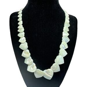 Vintage Hand Carved MOP Mother of Pearl Hearts Necklace